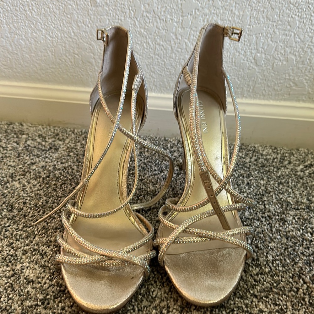 Gianni Bini heels